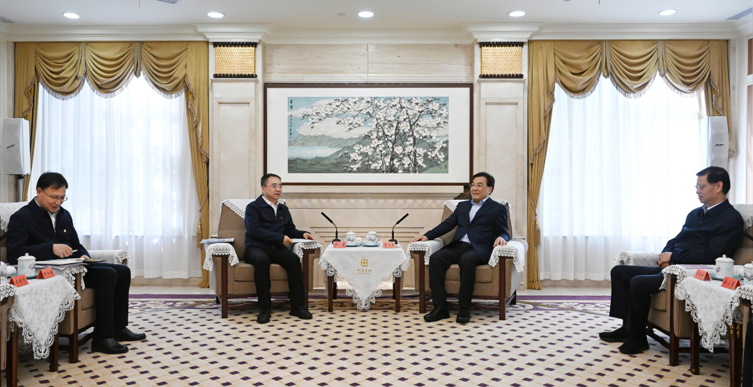 大唐集團董事長鄒磊、總經(jīng)理張傳江拜會江蘇省委書記信長星、省長許昆林
