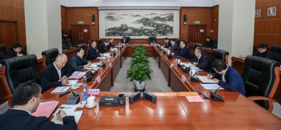 中核集團(tuán)會見中國一重董事、總經(jīng)理、黨委副書記呂智強(qiáng)一行