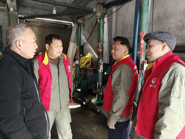 湖北竹溪供電公司嚴(yán)明從業(yè)紀(jì)，擦亮服務(wù)窗