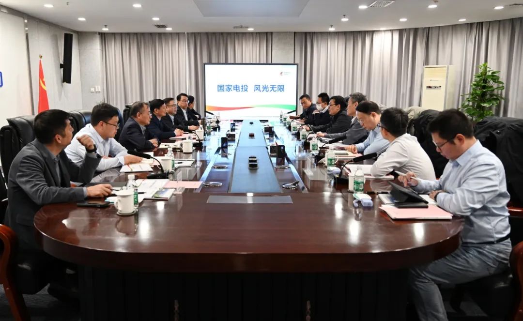 黃河水電公司黨委書記、董事長姚小彥會見國核電力院黨委書記、董事長李啟釗